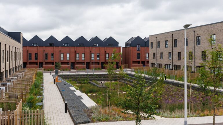Paragon - Igloo Homes – Dundashill Development