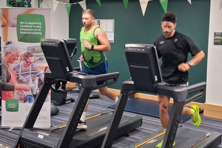 Seven colleagues from yorkshire building society completed a 198km ultramarathon for felix